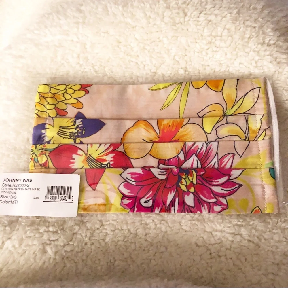 Johnny Was Signature Floral Bohemian Fabric Face Mask - Picture 1 of 8